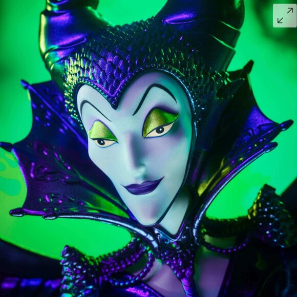 Mattel Creations - Disney Collector DARKNESS DESCENDS SERIES - Maleficent Doll - Picture 15 of 16